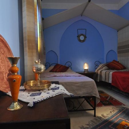 Riad La Famille Марракеш Экстерьер фото