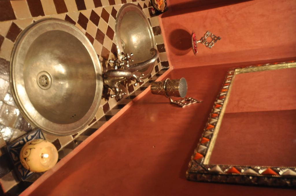 Riad La Famille Марракеш Номер фото
